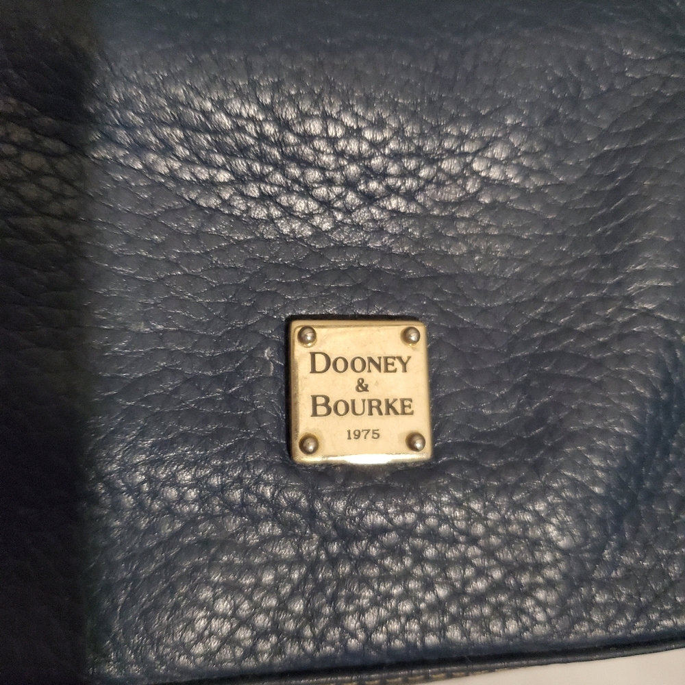 Dooney & Bourke Kisslock Coin Wallet Pebble Leather Blue (NEW without Tags) - Picture 8 of 12